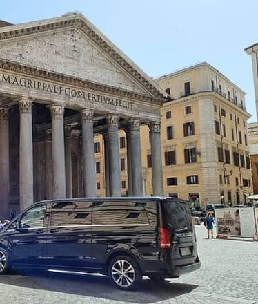 Door to Door VIP Transfer Service from Rome to Capri (Cars + Speedboat)