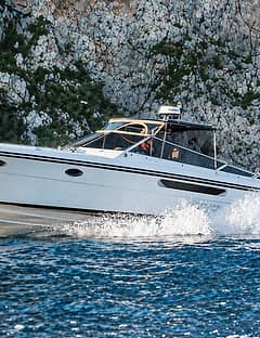 Door to Door VIP Transfer Service from Rome to Capri (Cars + Speedboat)