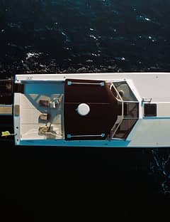 Full Day from Capri to Ischia or Procida by Itama 38