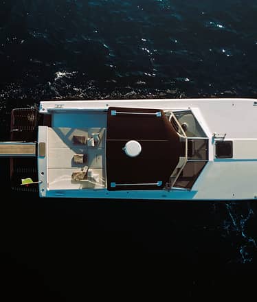 Tour Privato da Capri a Ischia o Procida | Itama 38 Full Day Experience