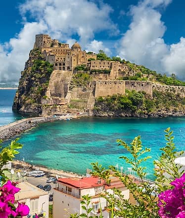 Tour Privato da Capri a Ischia o Procida | Itama 38 Full Day Experience