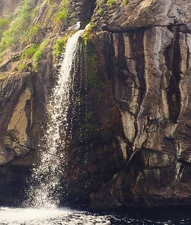 Full-Day Private Capri Boat Tour from Sorrento -7 Hours