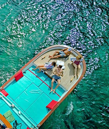 The classic Boat Tour of Capri