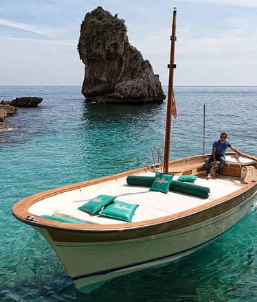 Il classico giro dell'isola di Capri