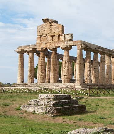 Paestum and Mozzarella Private Tour 