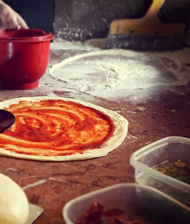 Gourmet Tour: Pizza, Olive Oil, and Mozzarella