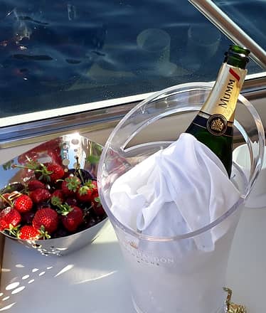 Boat Transfer Positano/Amalfi - Capri (or vice versa)