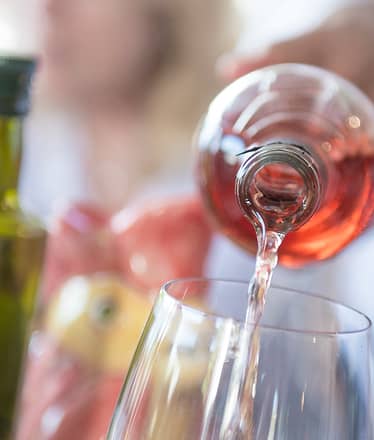 Wine tour privato ai piedi del Vesuvio (auto e driver) 6 ore