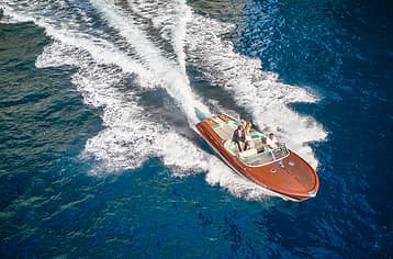 Dolce Vita Capri Tour by Speedboat