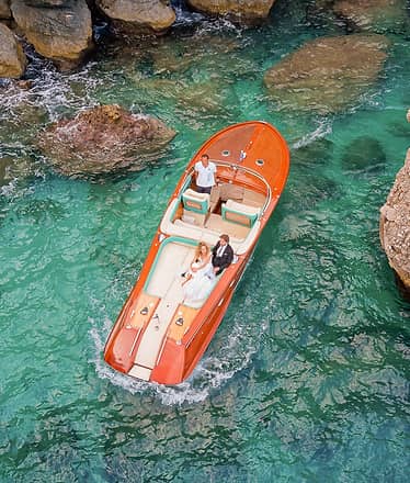 Dolce Vita Capri Tour by Speedboat