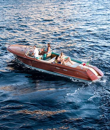 Dolce Vita Capri Tour by Speedboat