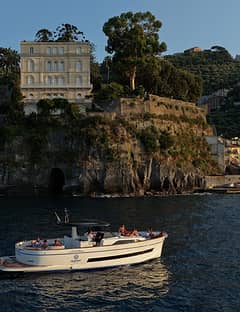 Experience the Sorrento Coast by Sea (Half Day)